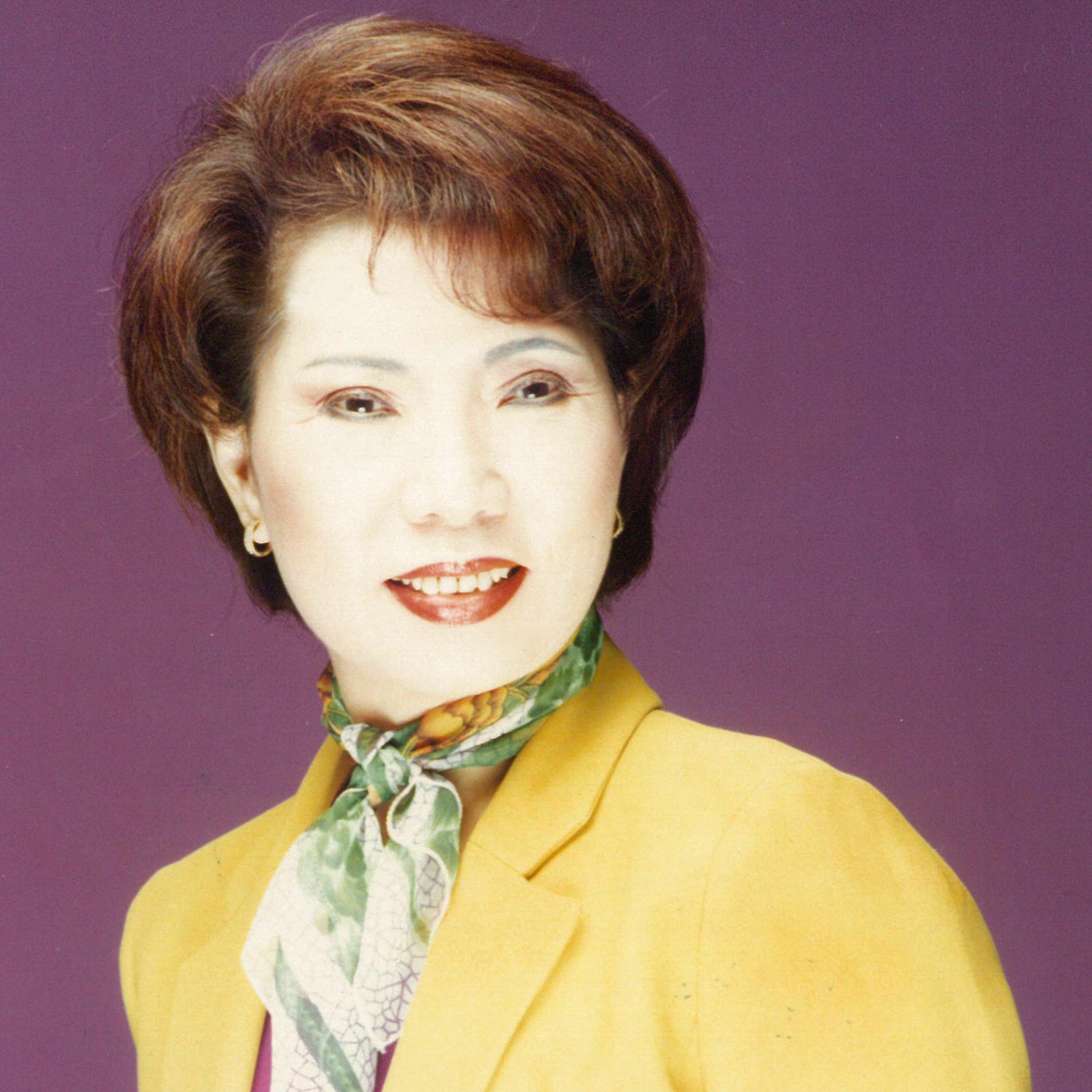 蓝与黑封面