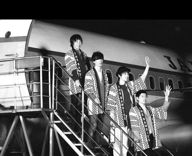 THE BAWDIES