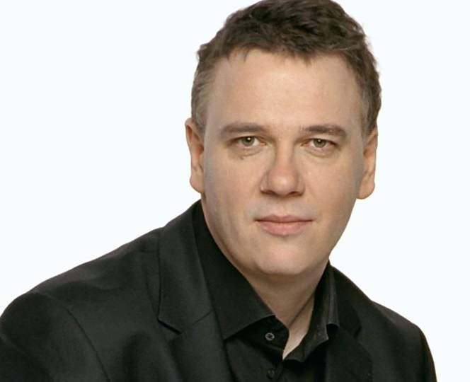 Andrew Carwood