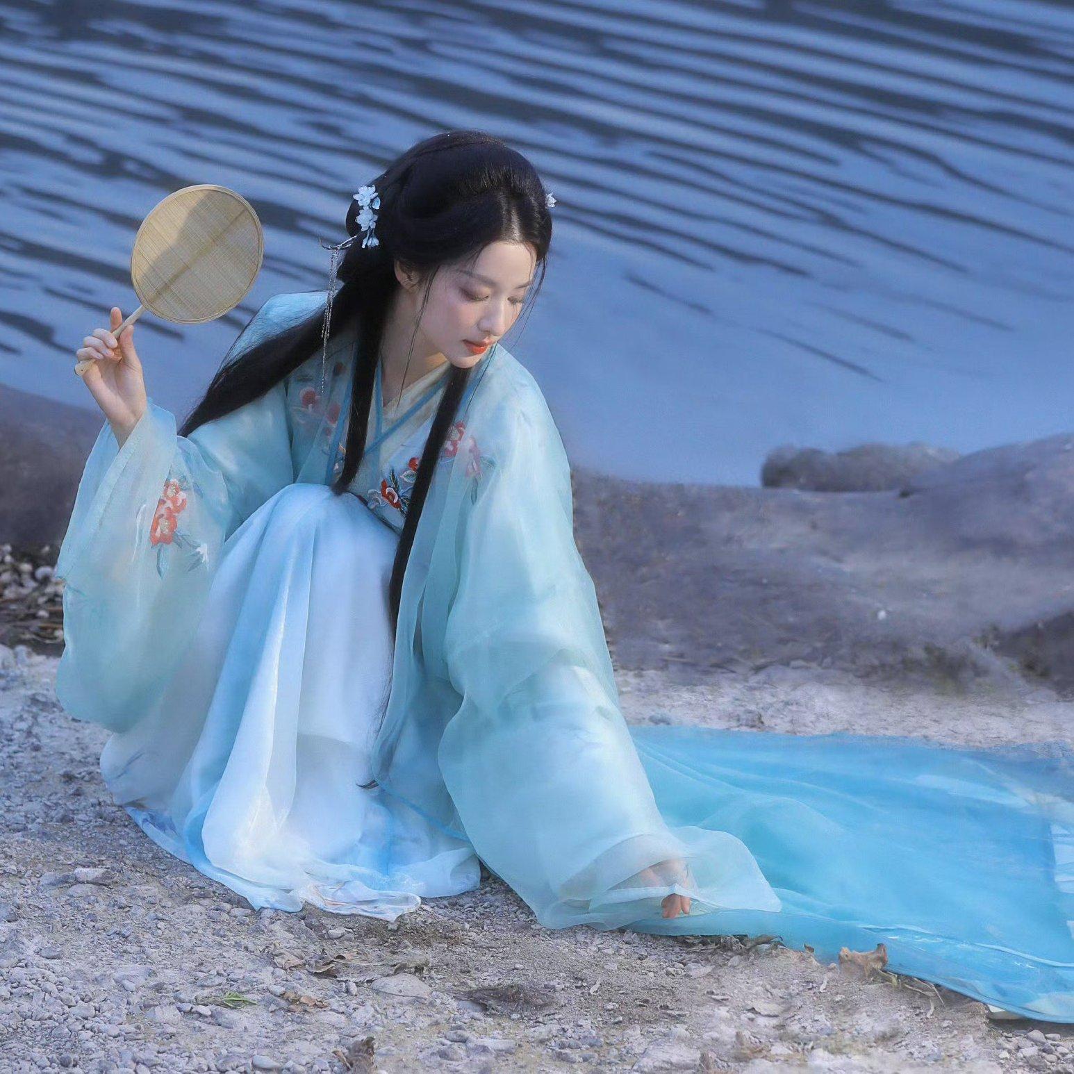 梦幻诛仙（cover 张碧晨）封面