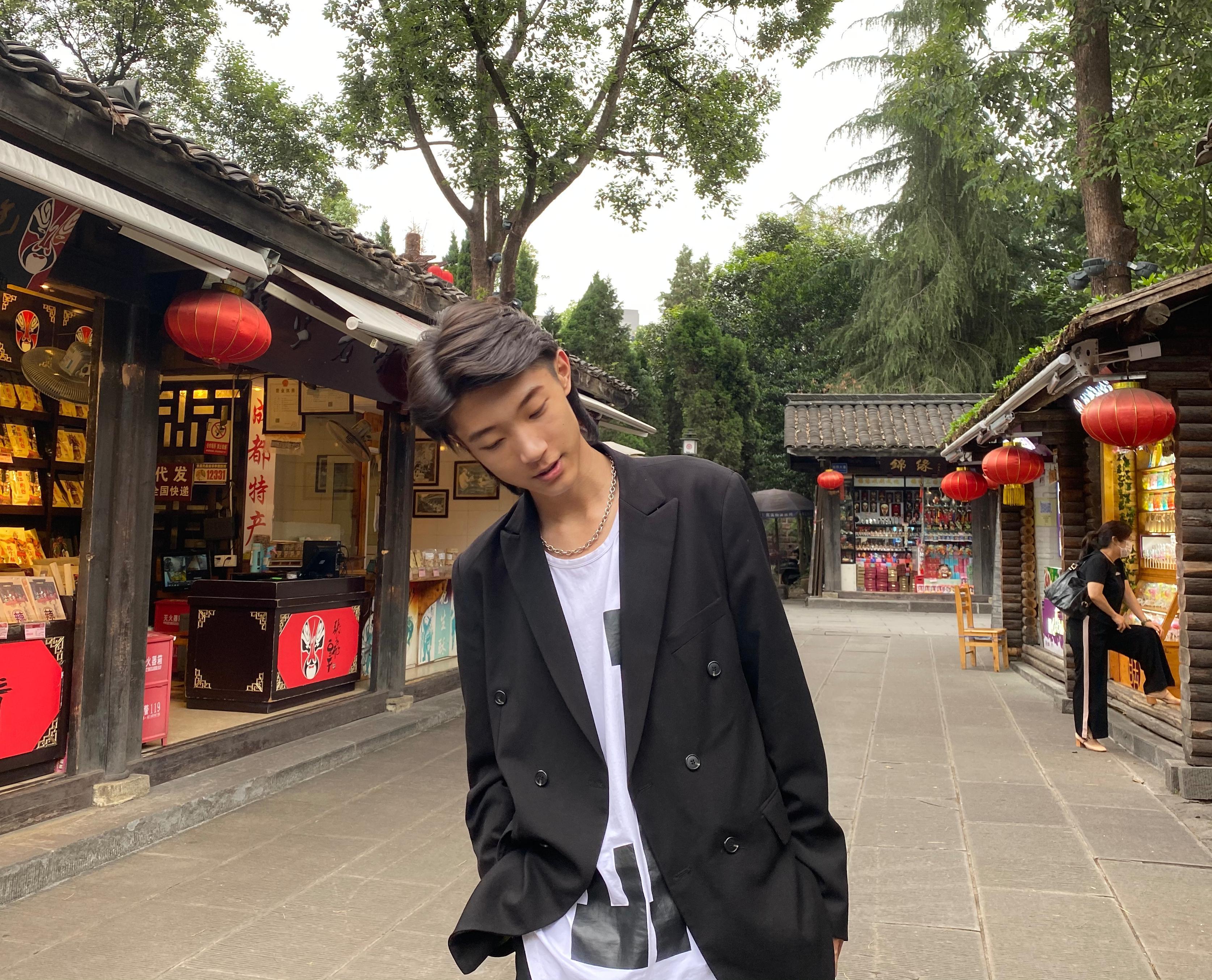 周子洋