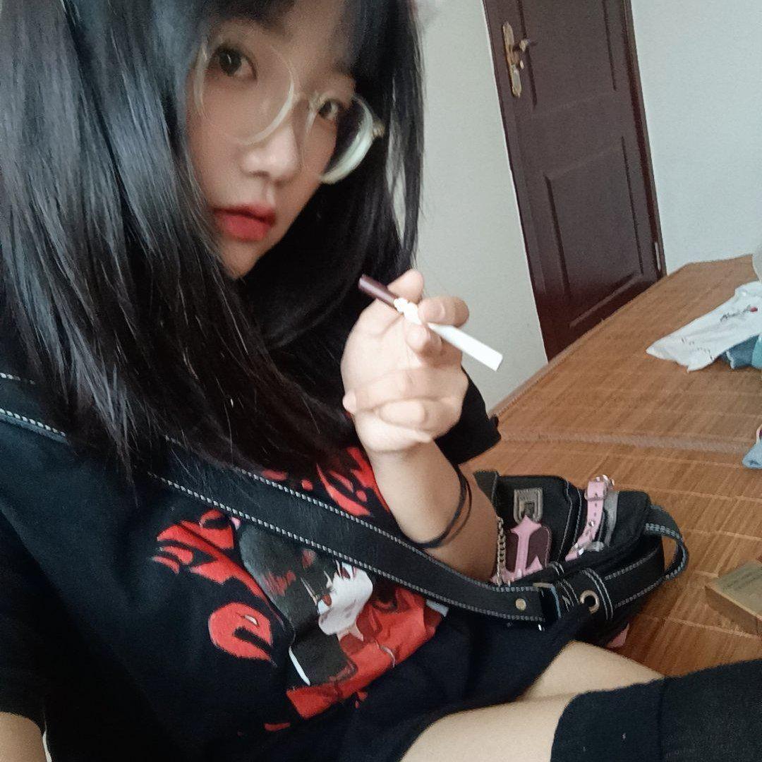恶毒女二