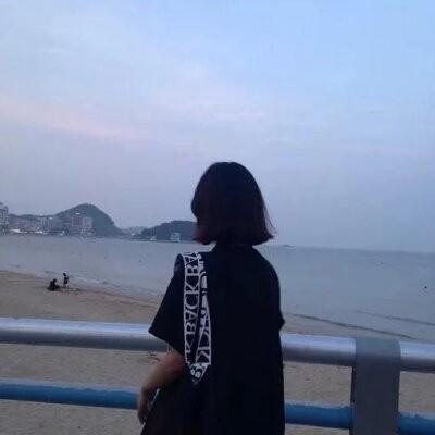 平凡日子里的挣扎封面