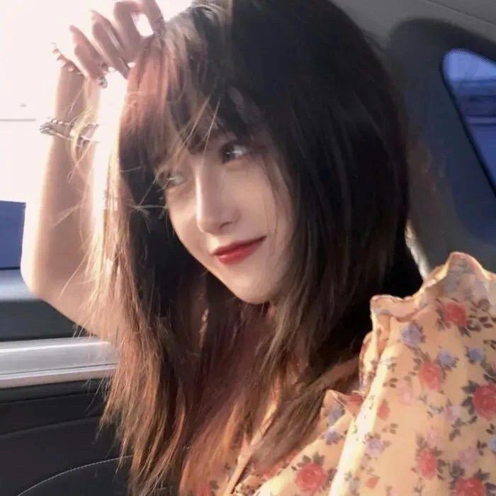 爱很美封面