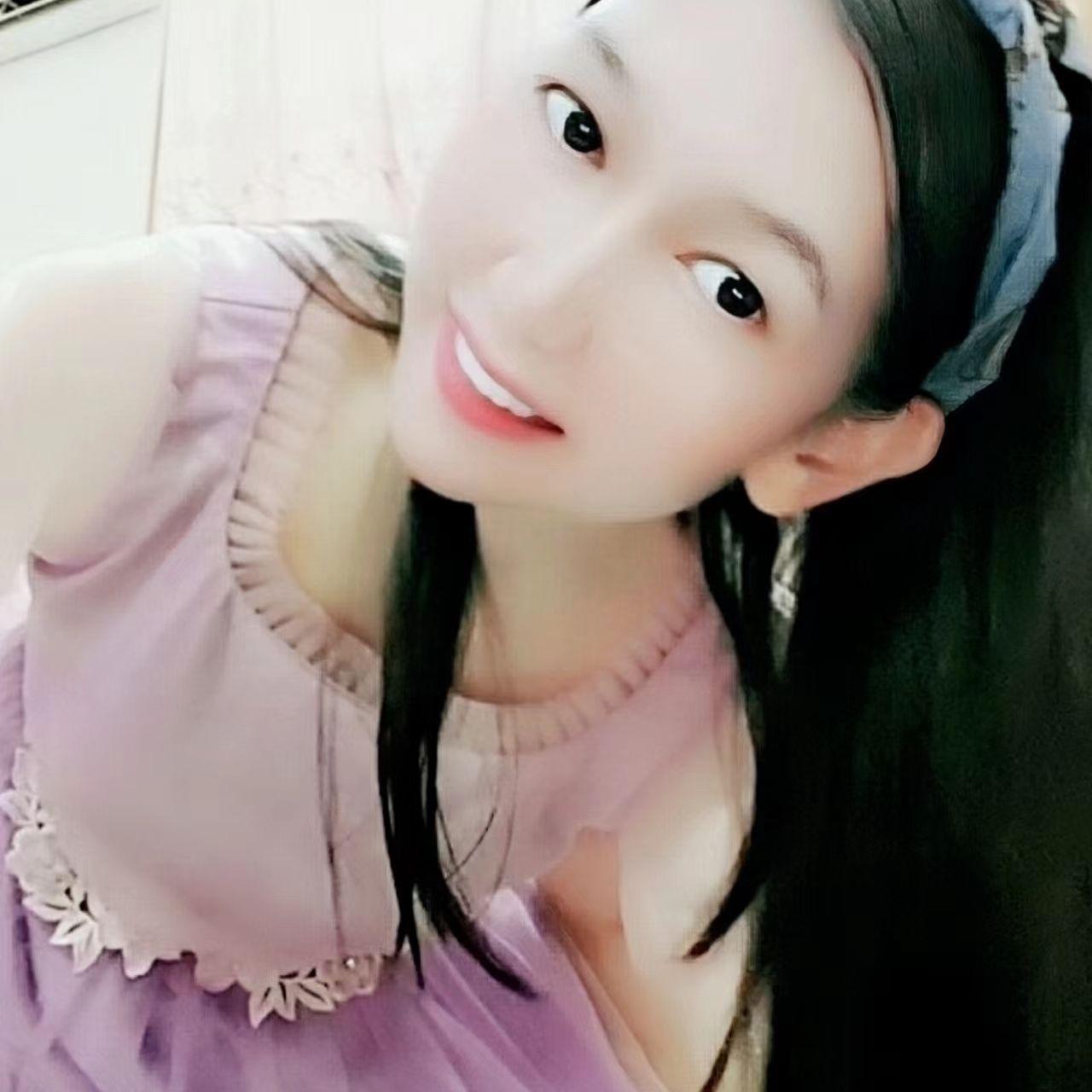 人在黎明封面