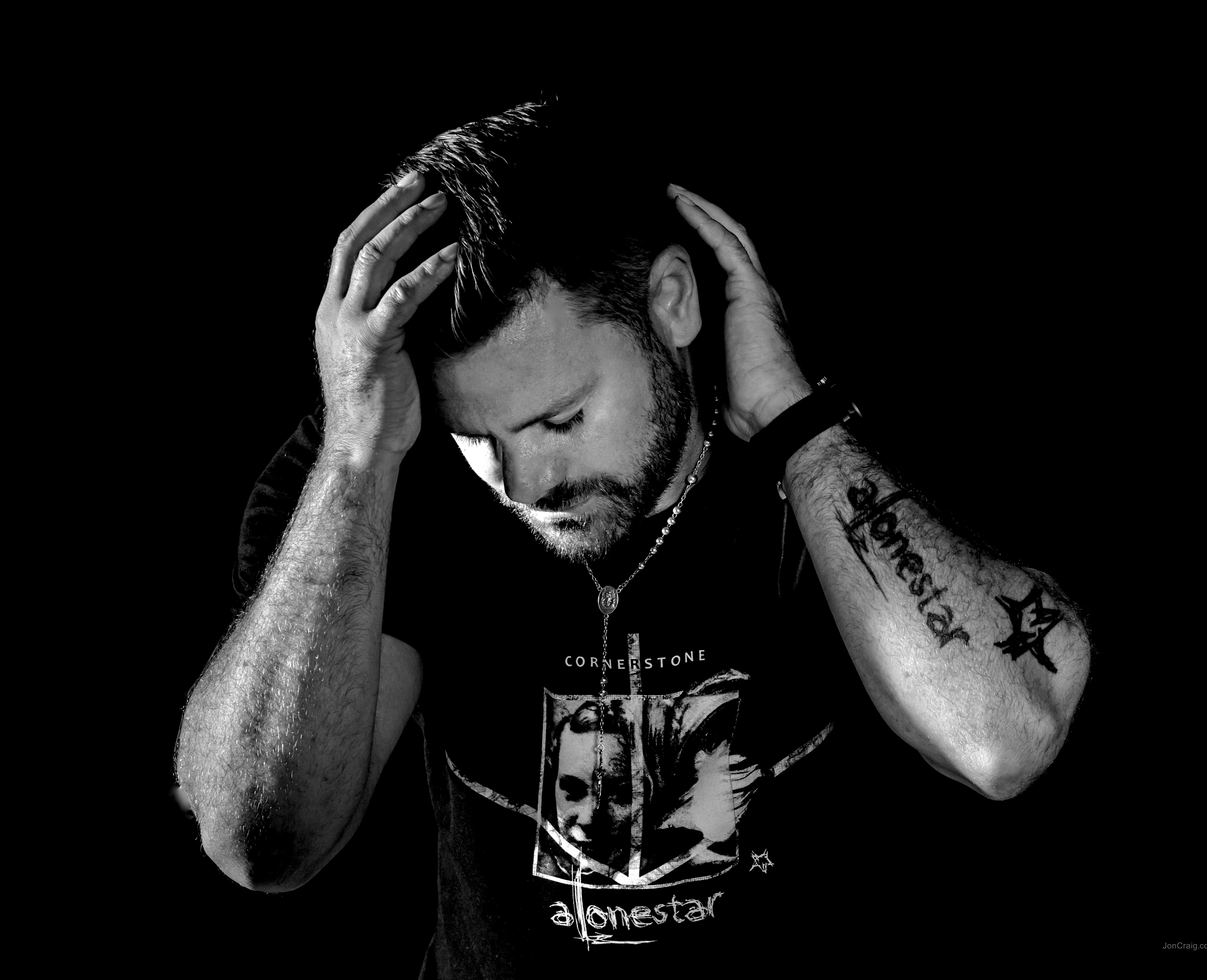 Alonestar