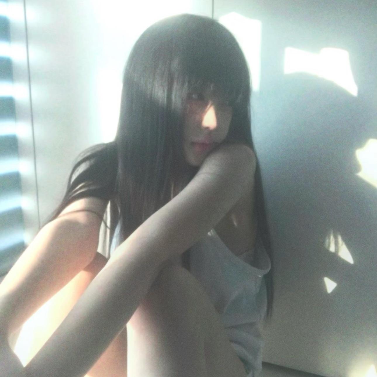 女孩抓住我的手我把一切都給你封面