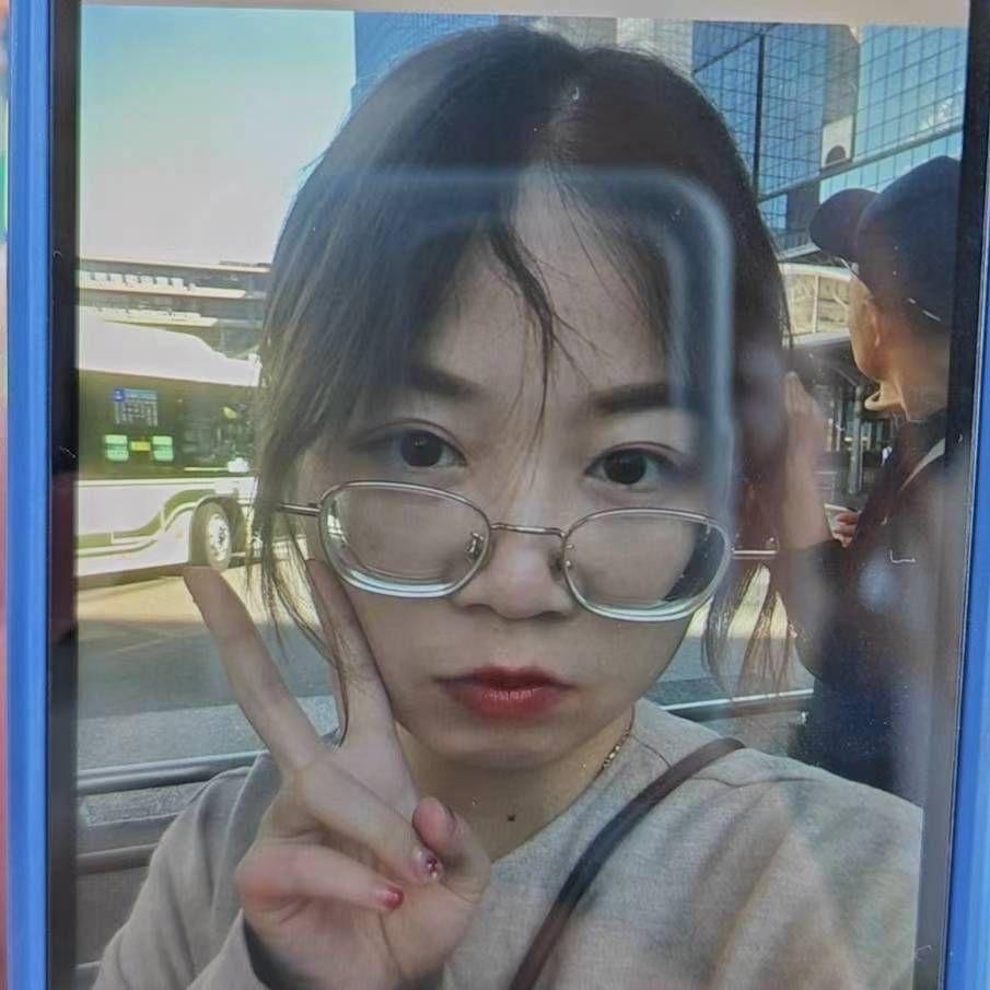 其实我们值得幸福封面