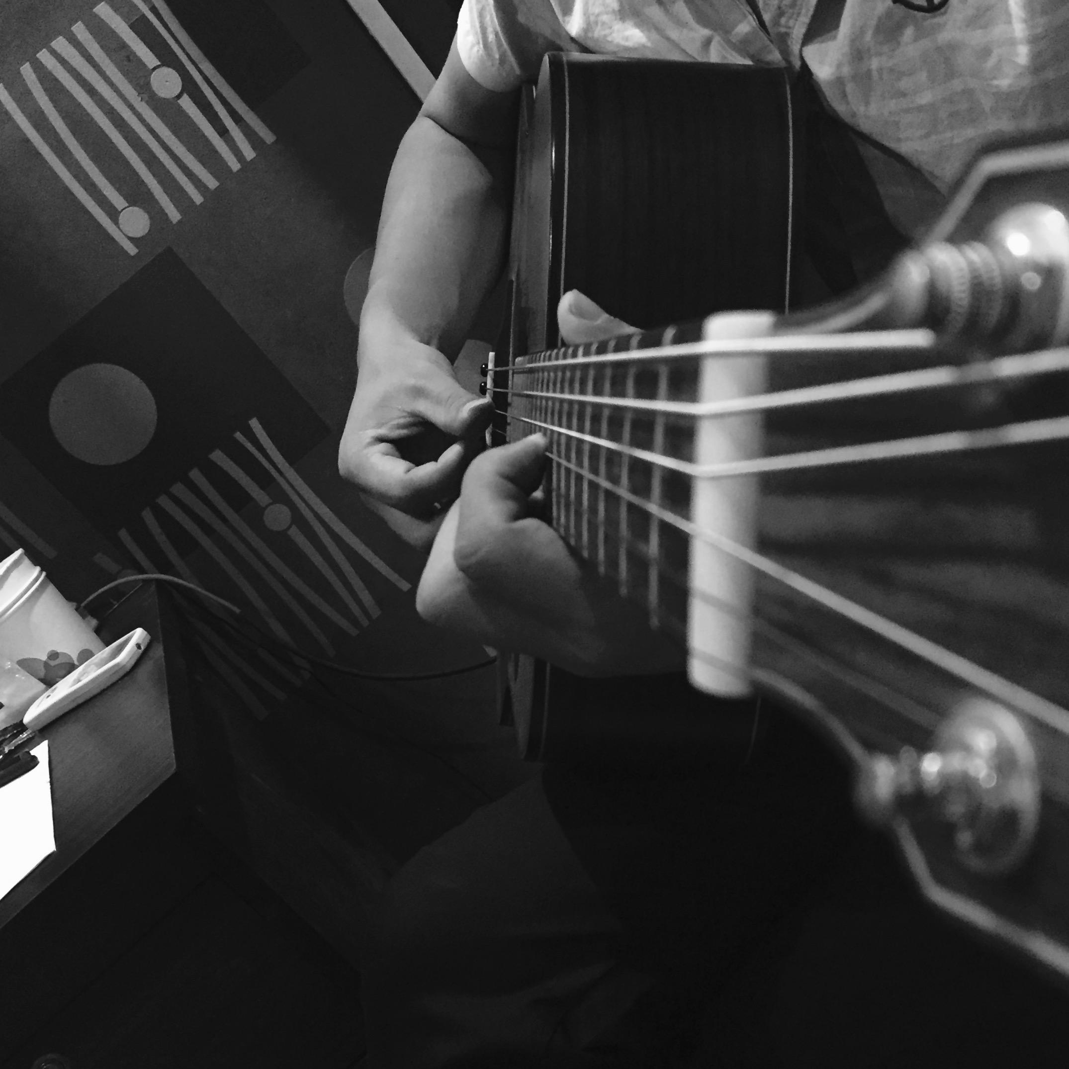 song-img