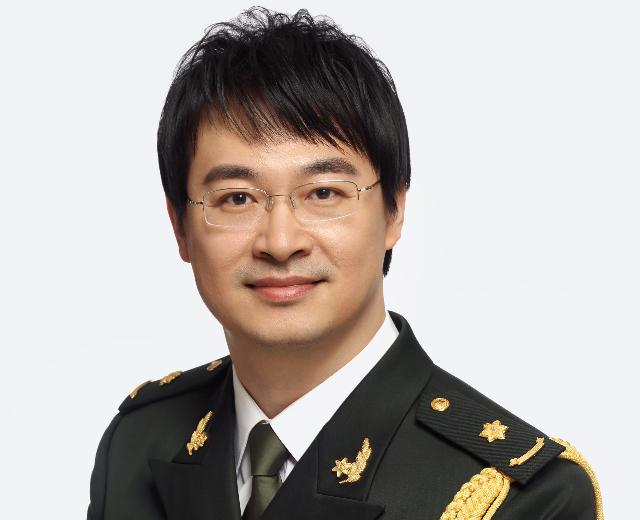 栾凯