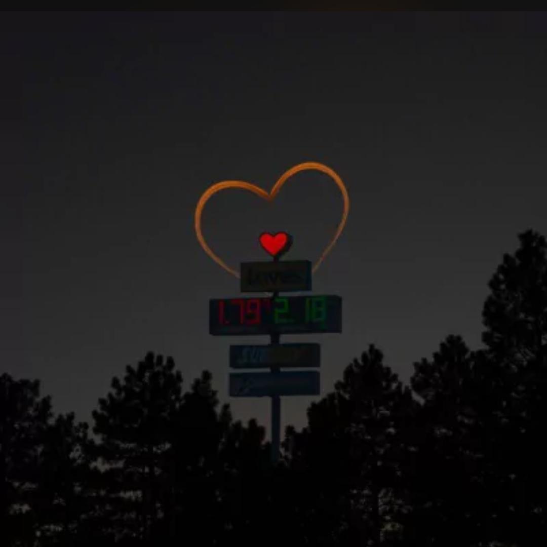 蓝蓝的夜封面