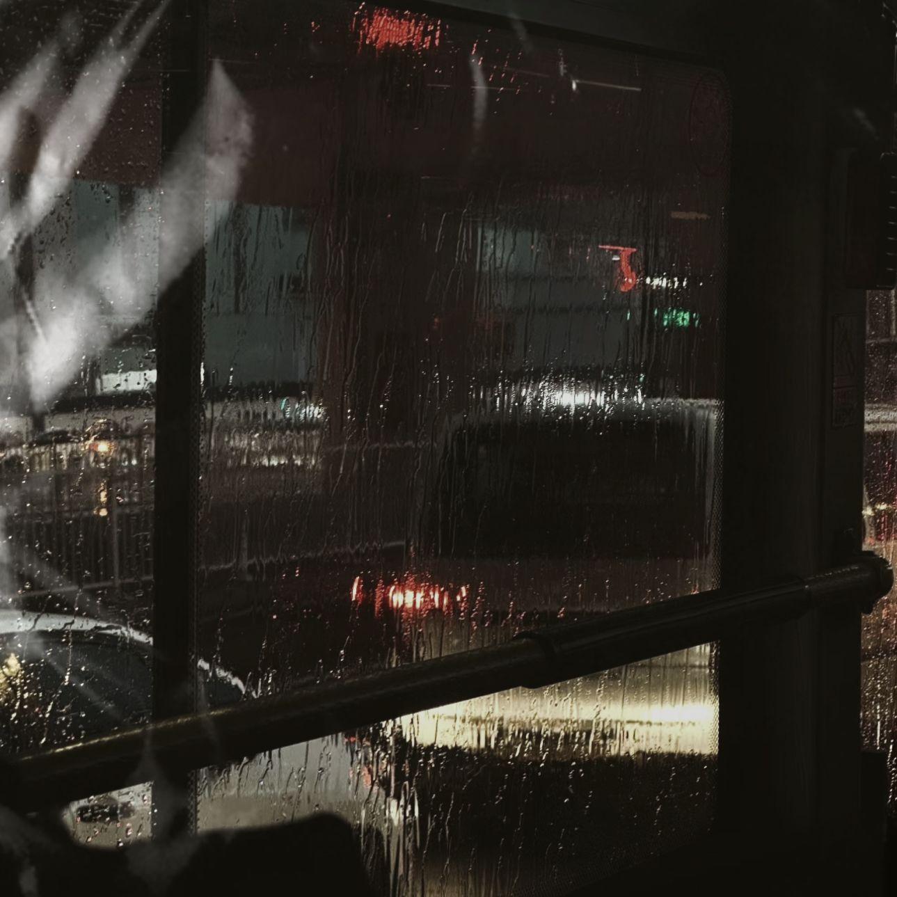 雨不停封面