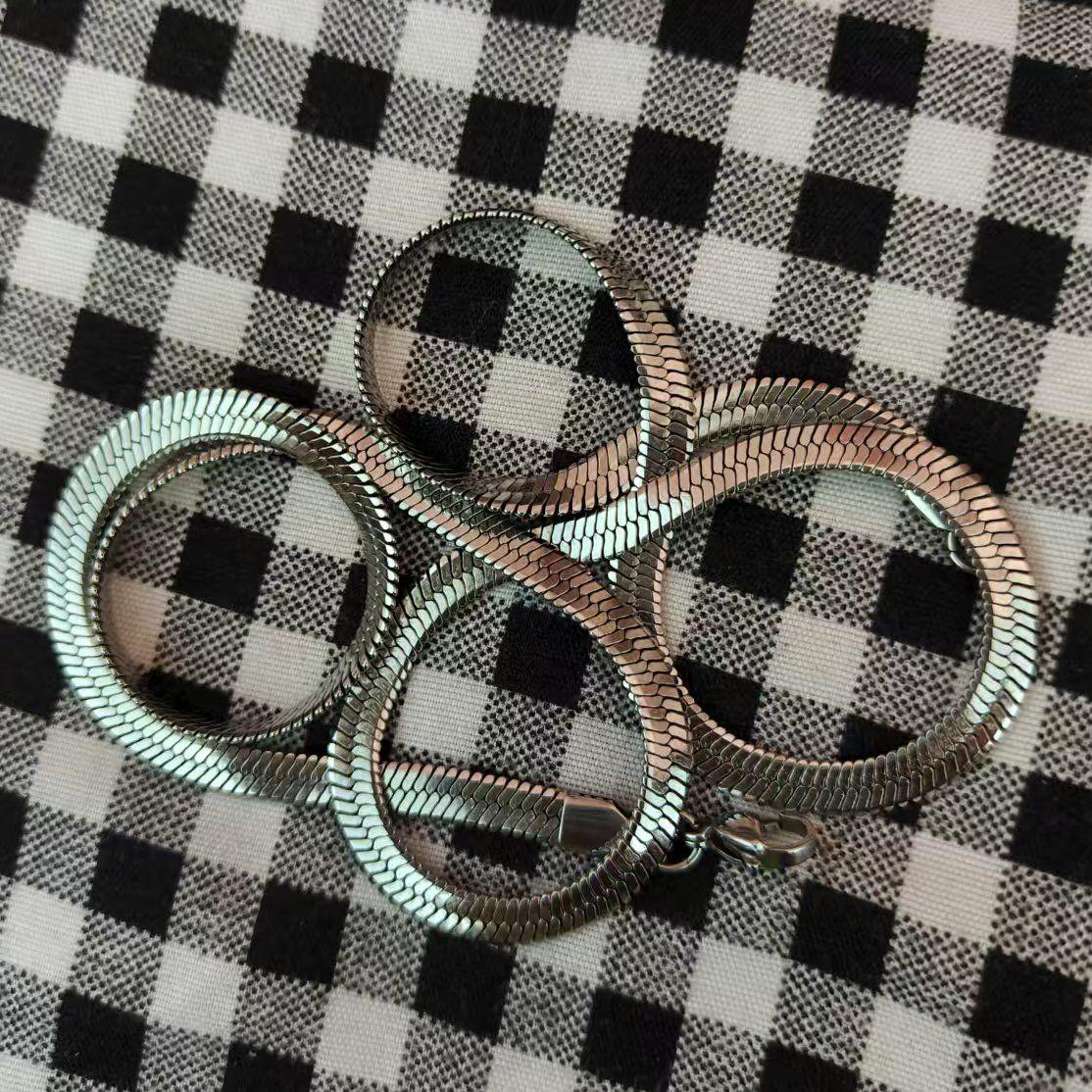 被猫踩乱的乐谱