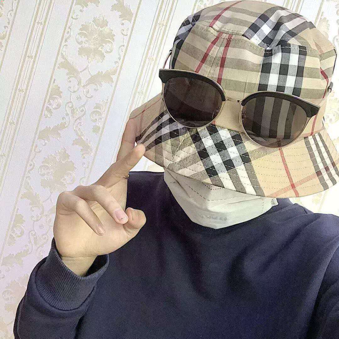 礼物公仔（翻自 深七）封面