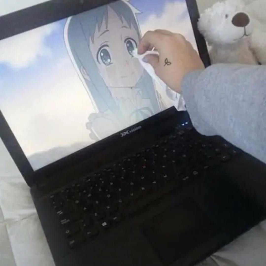 屏幕里的世界(prod.lil diva)