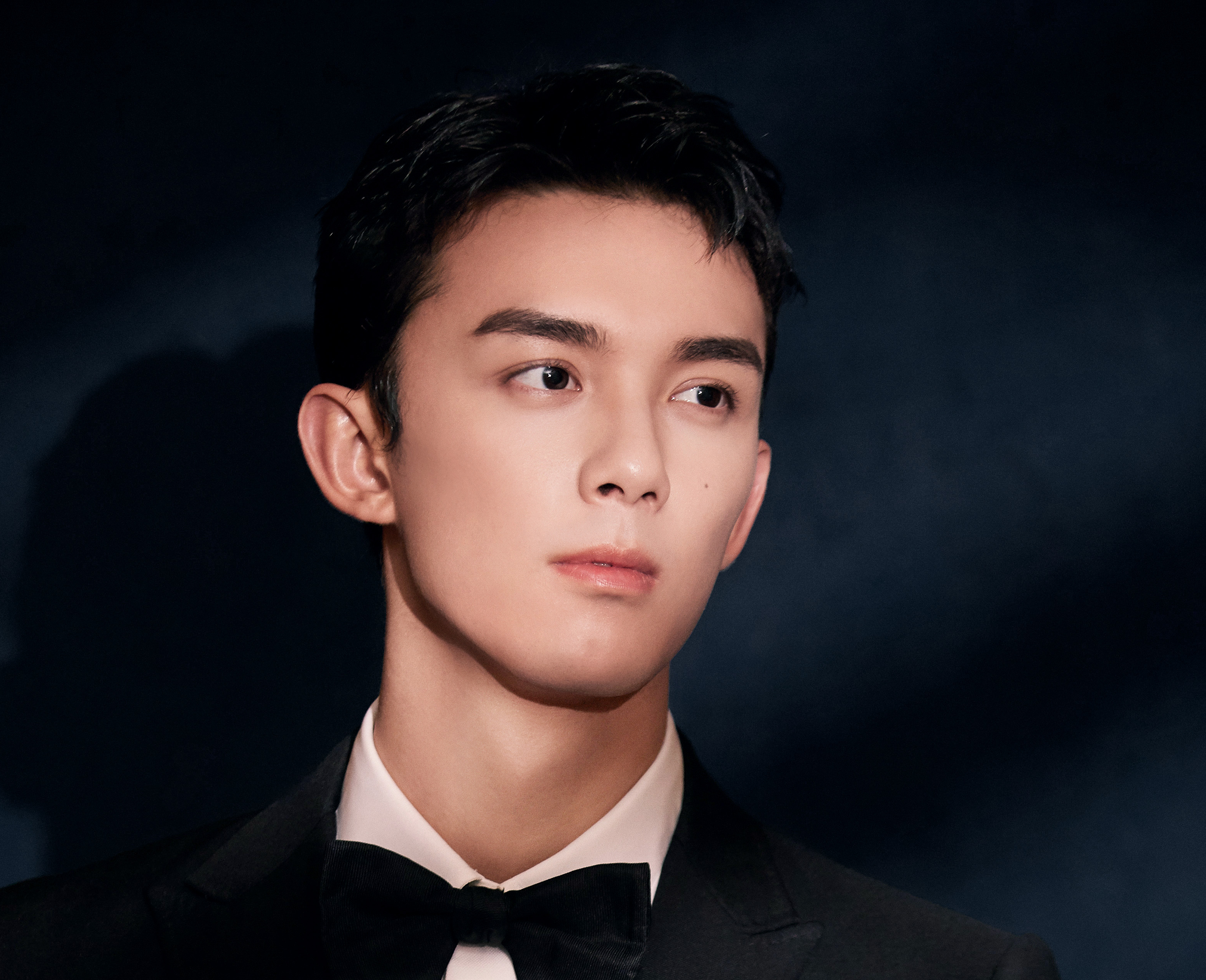 吴磊