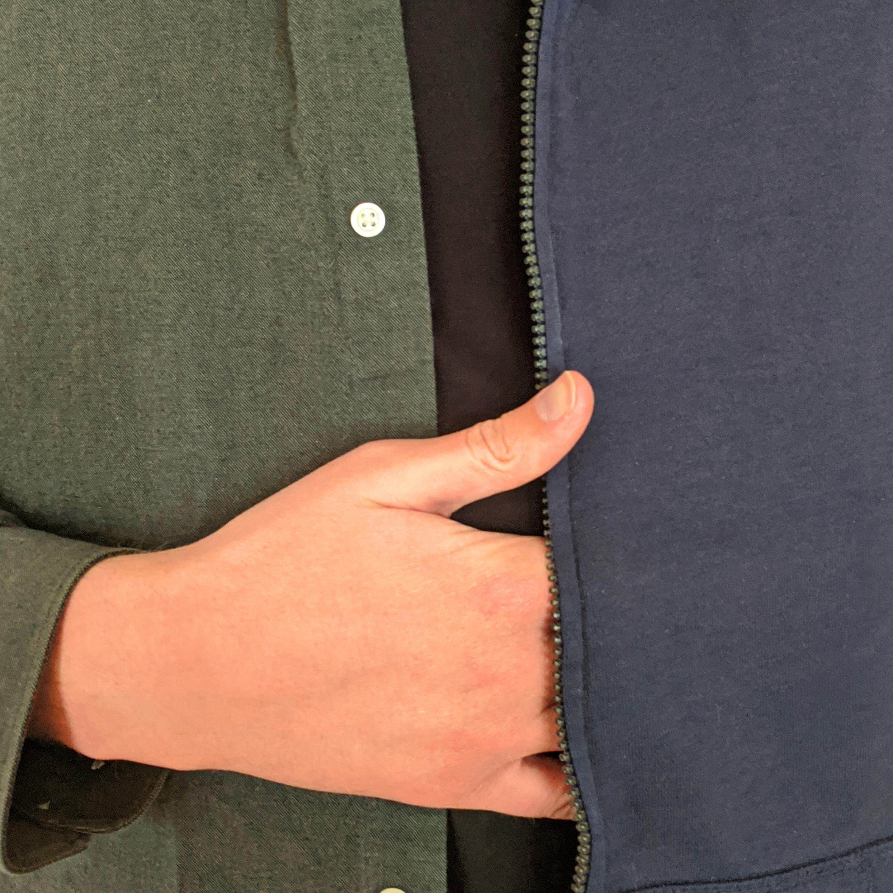 Koster Skjorta (feat. Herr B)