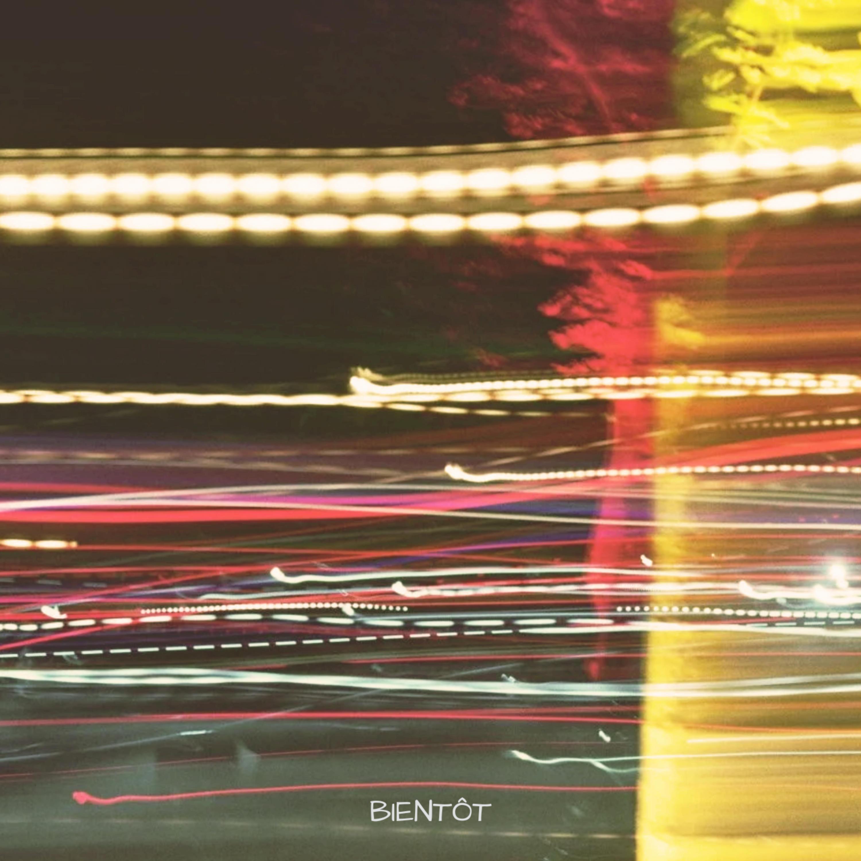 bientôt (feat. PinkPanda)