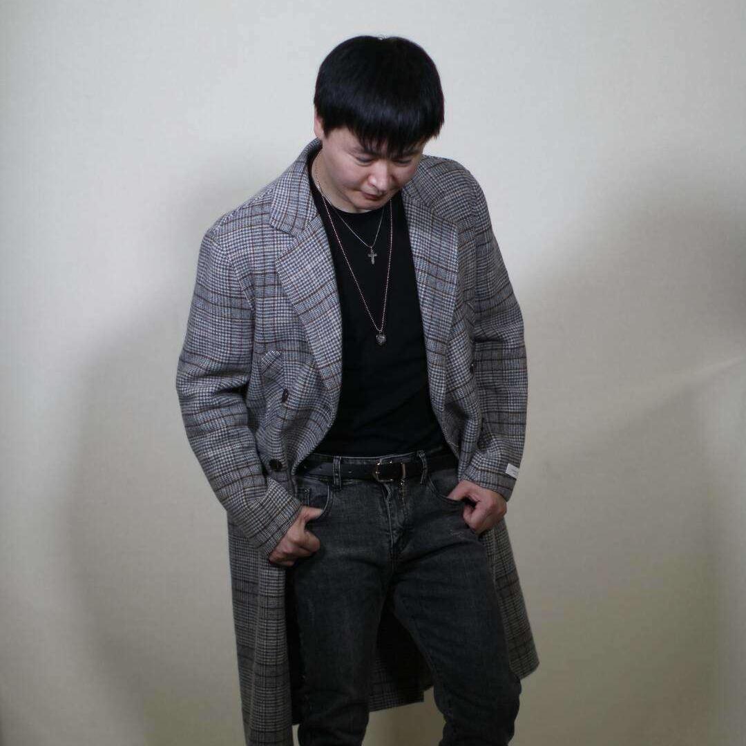 悬崖之上封面