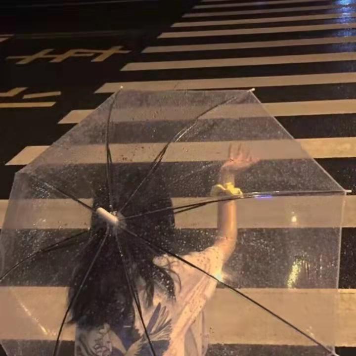 被这个世界骗到想结婚(原唱：搁浅的鱼)封面