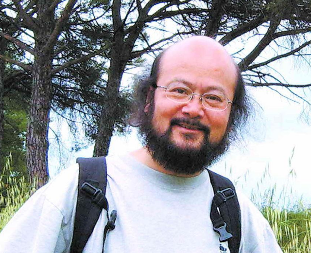 瞿小松