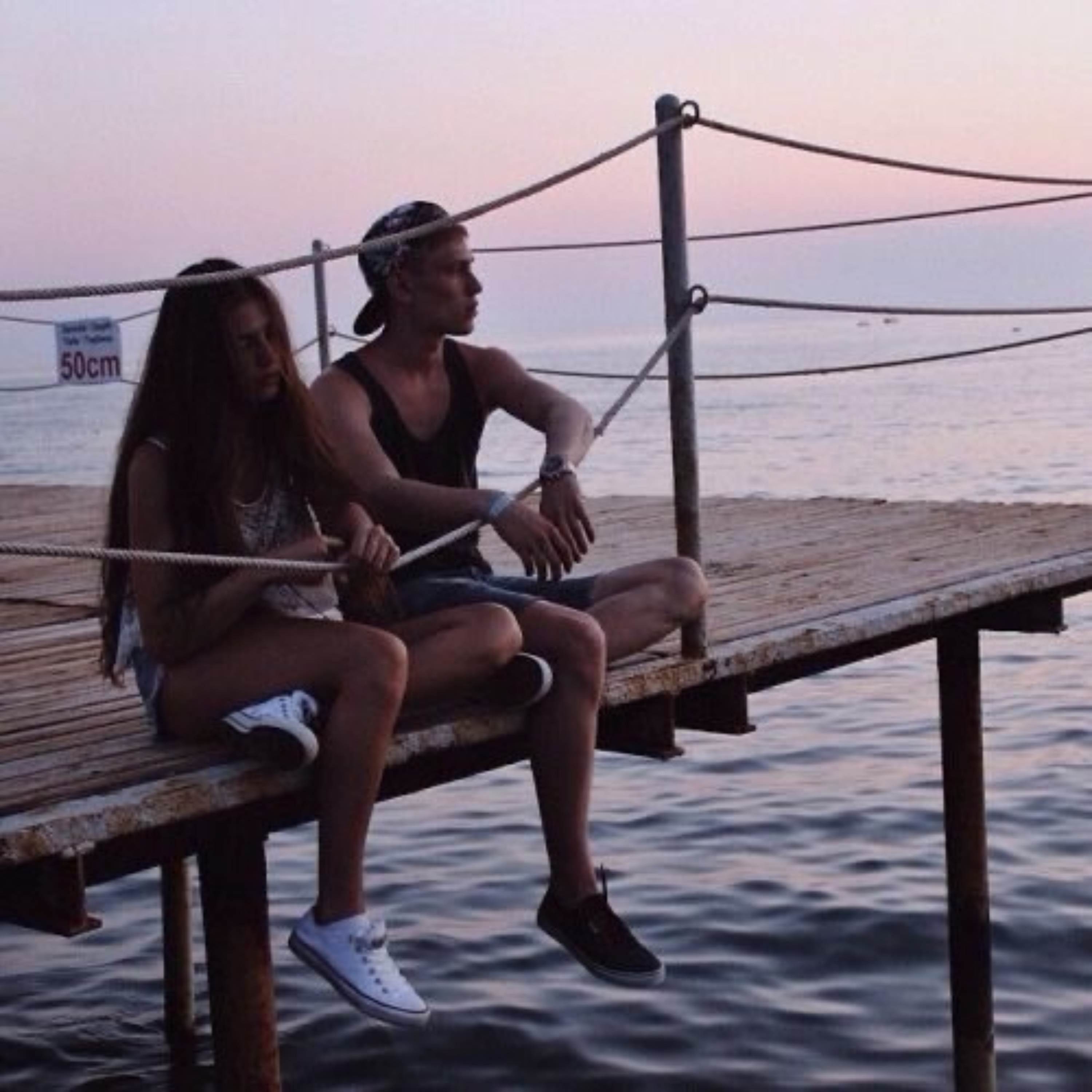 I Hold Your Hand in My Dreams