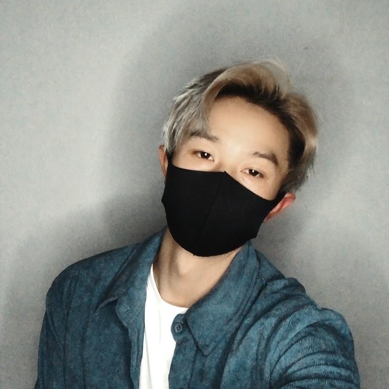 等爱的玫瑰封面