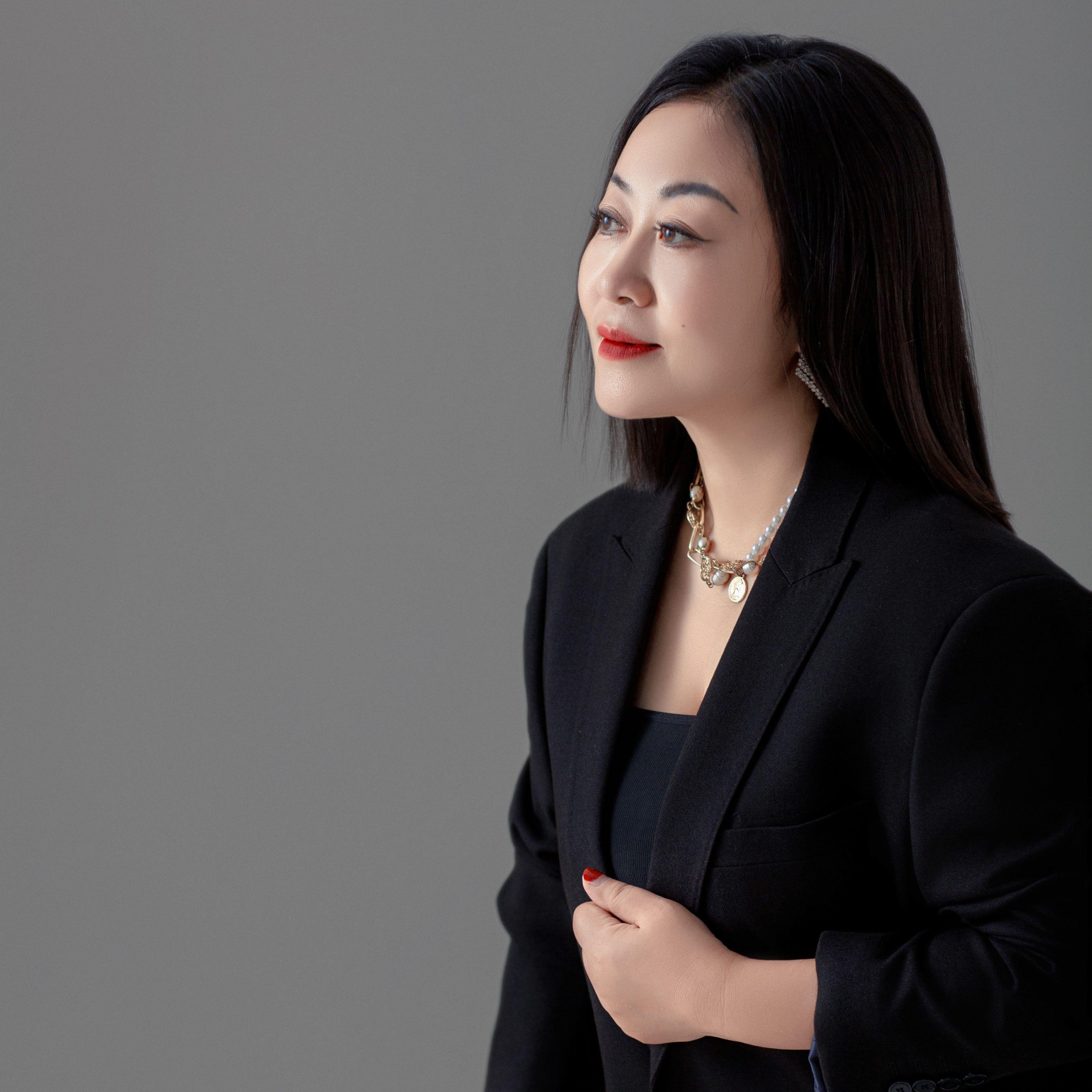向左转向右转(女伴奏) - 王爱华封面