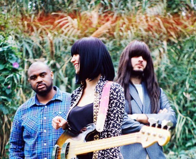 Khruangbin