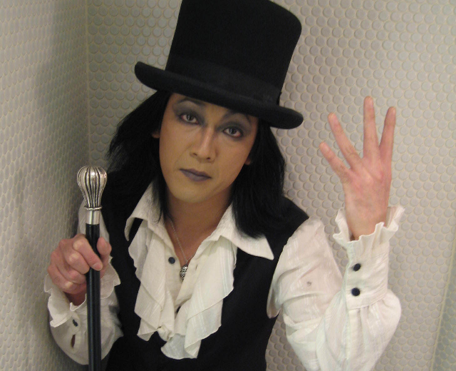 山田晃士