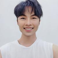 罗戈尔.乔治