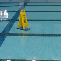 WET FLOOR