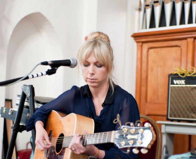Jane Weaver