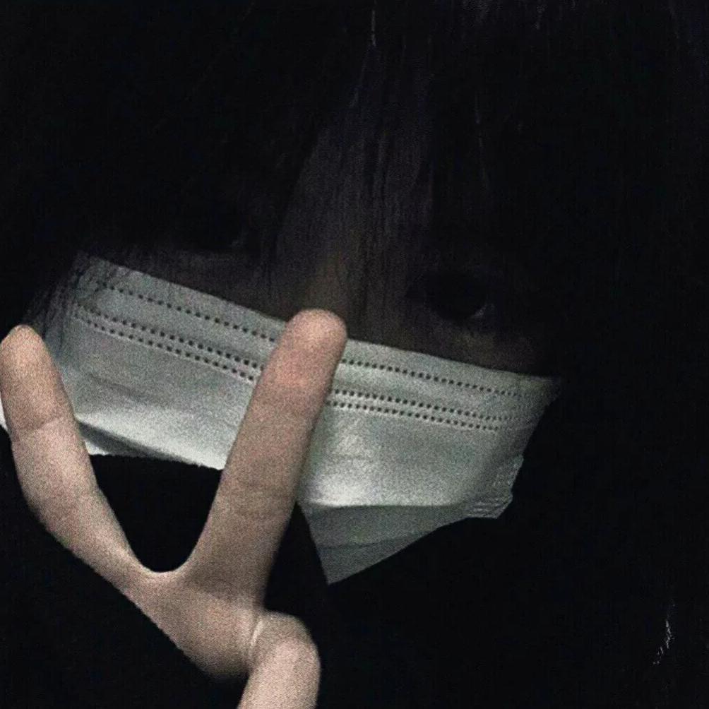 一万个舍不得封面