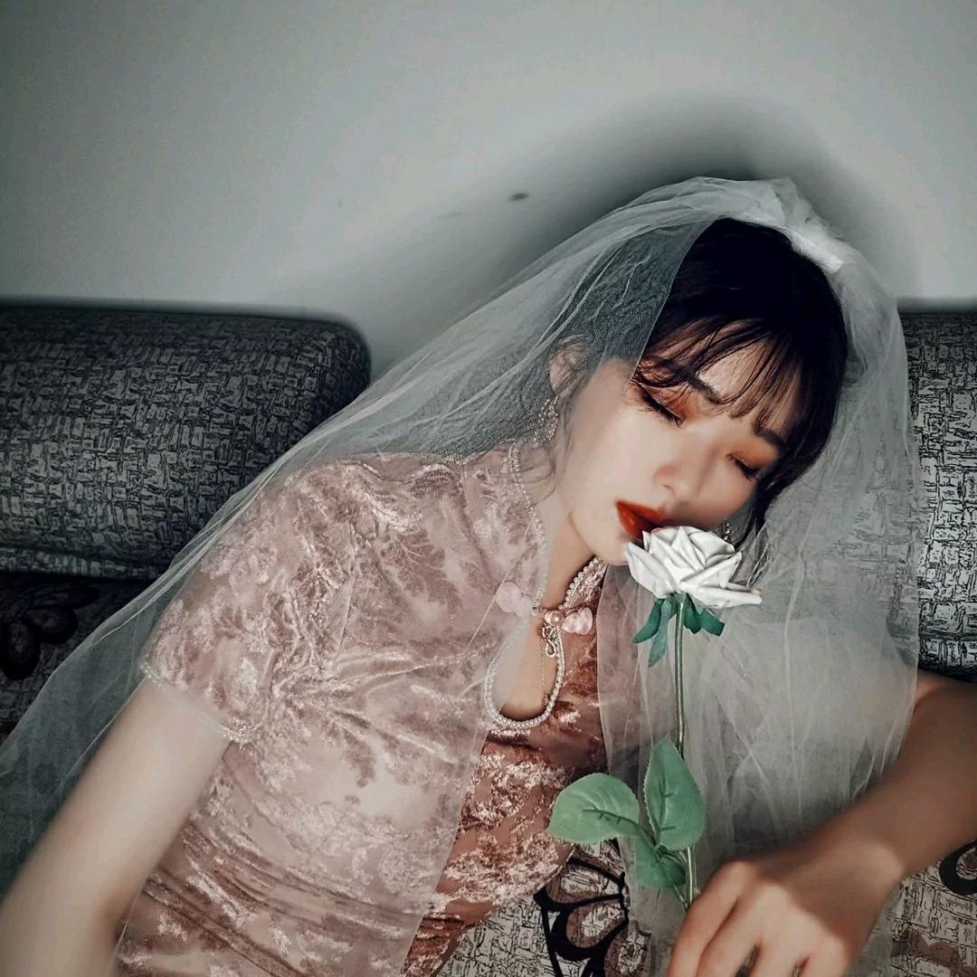 Life Is Bad(生活很糟)