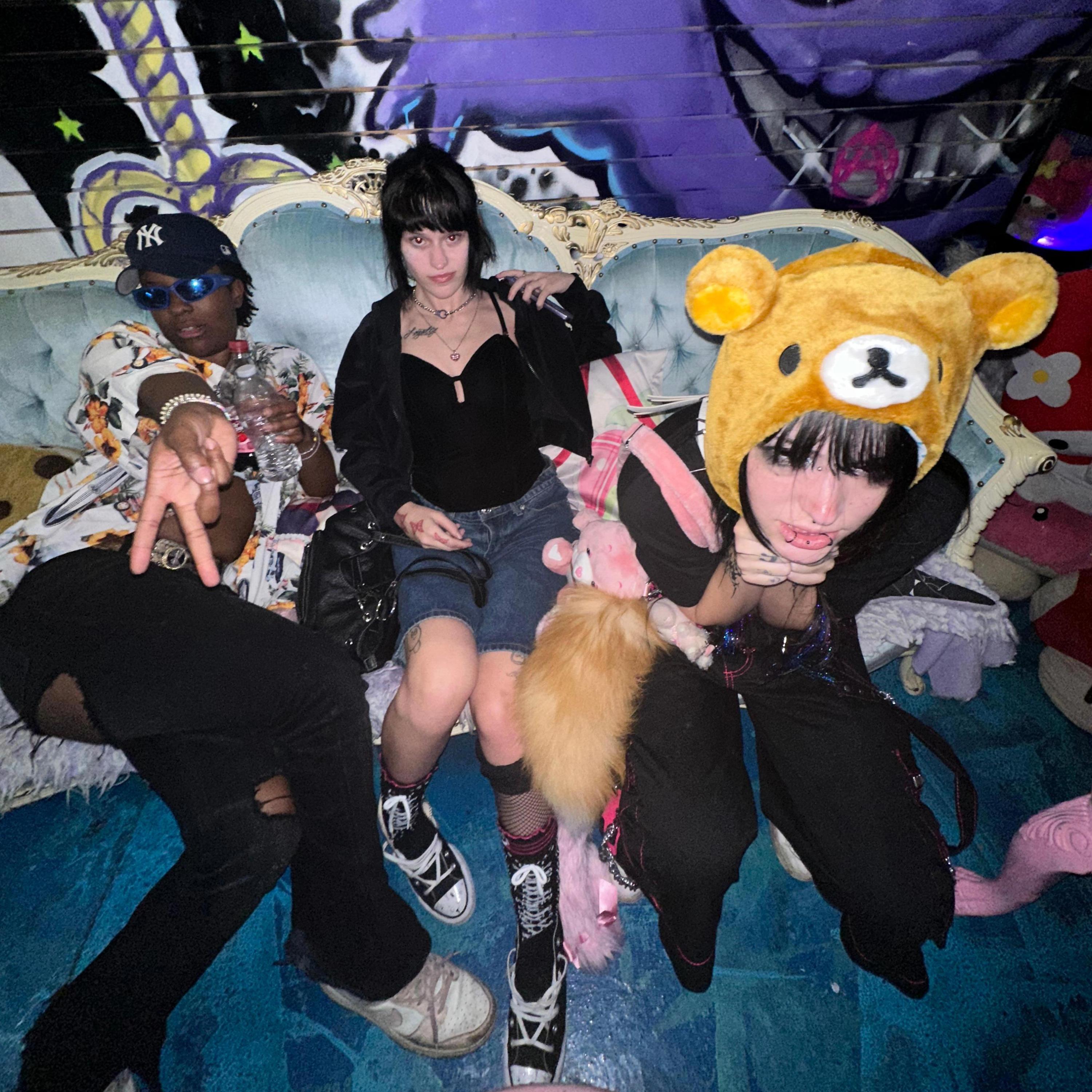 FOREVER (feat. DiGiG3WN)