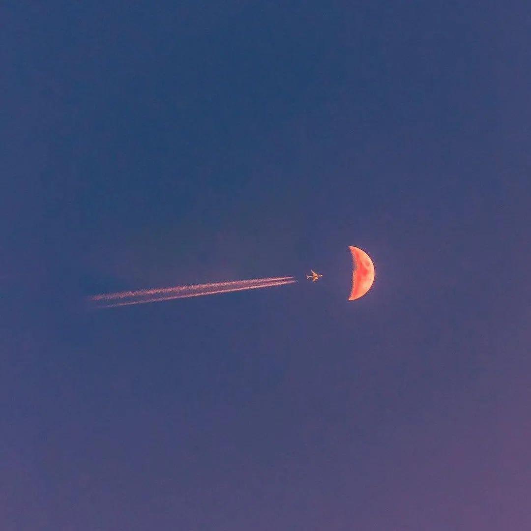 房间里开始下起雨