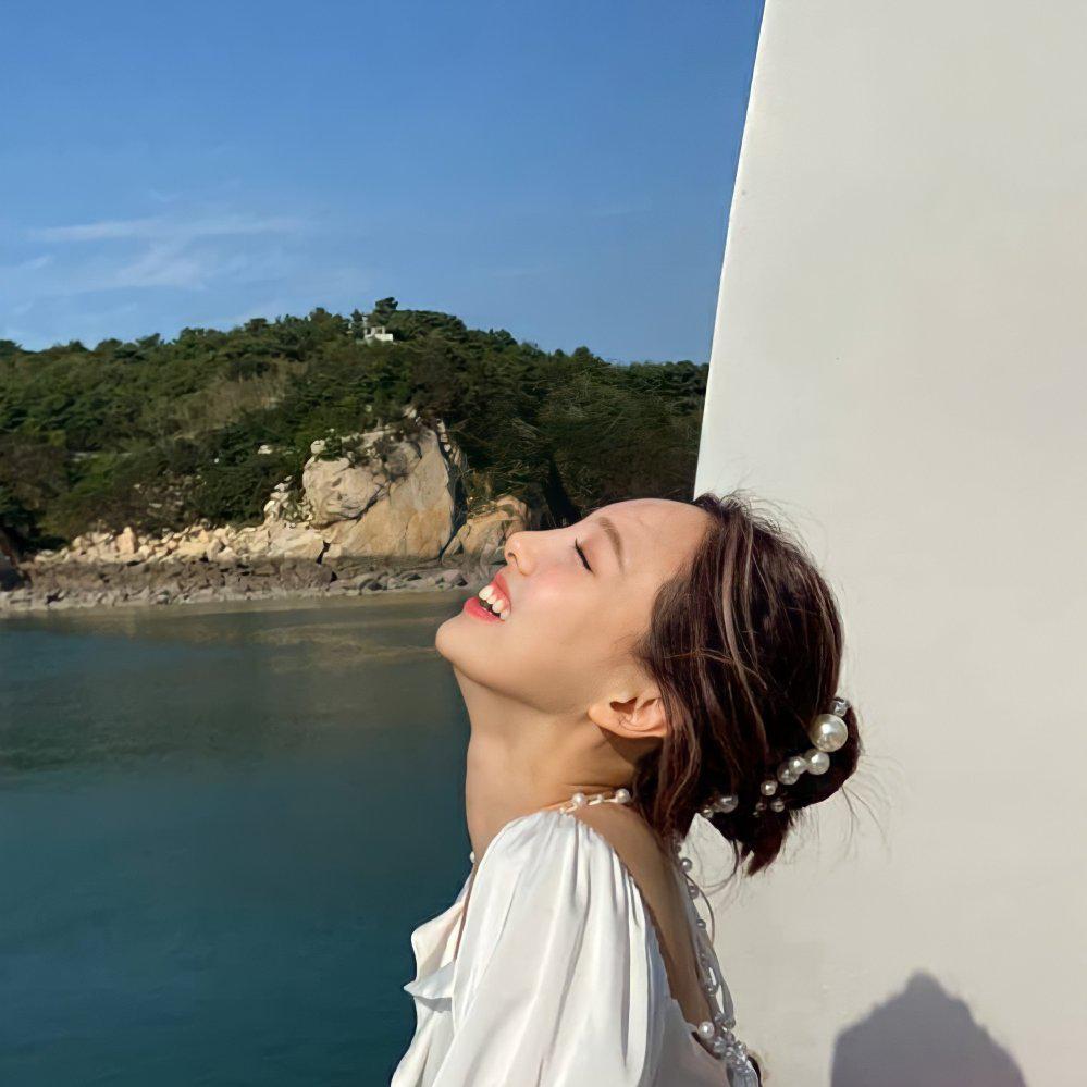 蓝色意识（cover侯志坚）