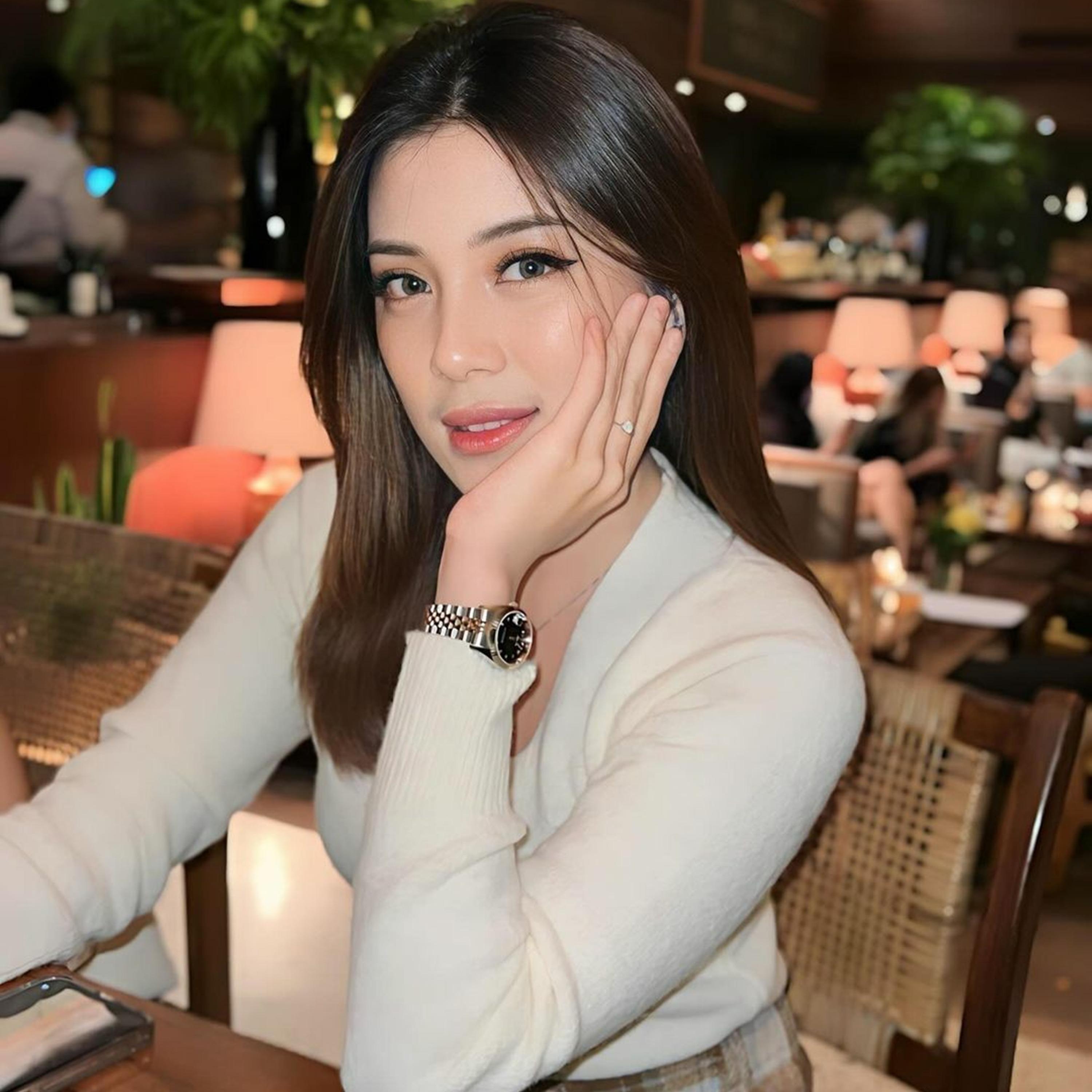 Di tengah malam gelap