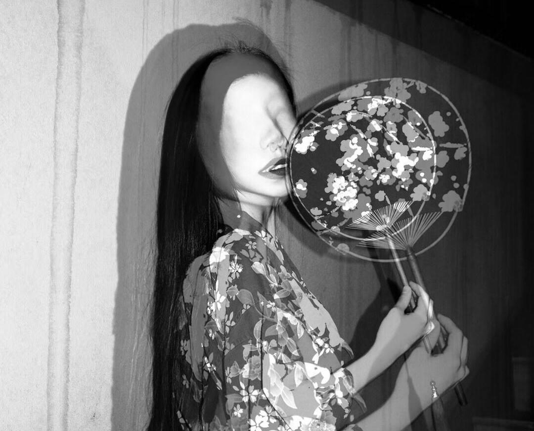 Hyaline高唱晚