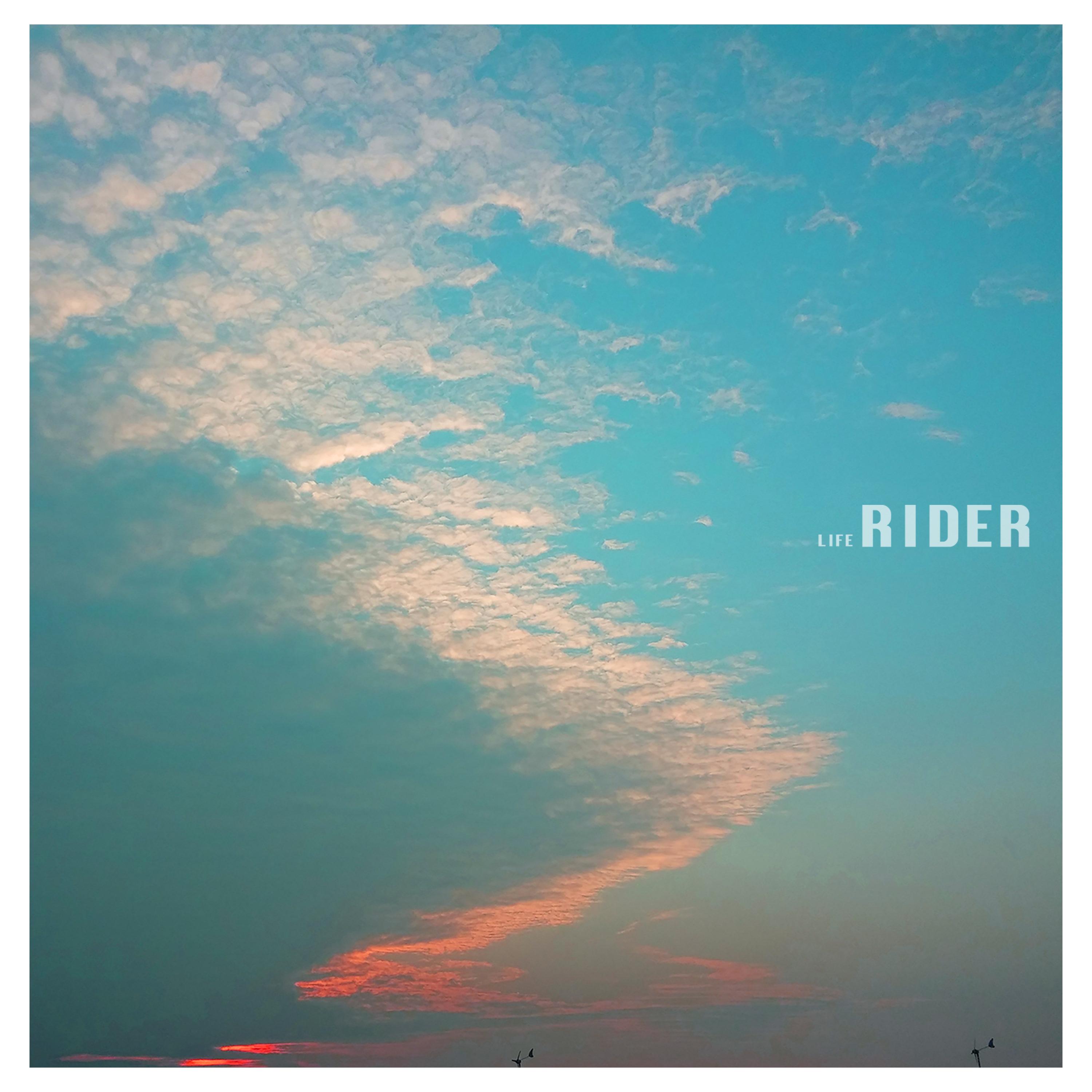LIFE RIDER