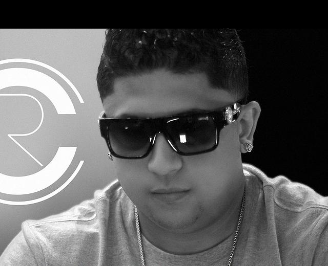 Carlitos Rossy