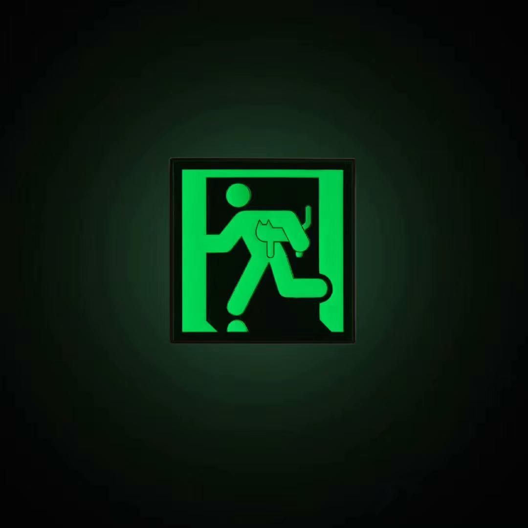 房间里开始下起雨_SwitchFxxkLes_房间里开始下起雨 | 在线播放_房间里开始下起雨歌词_房间里开始下起雨下载 | 网易云音乐