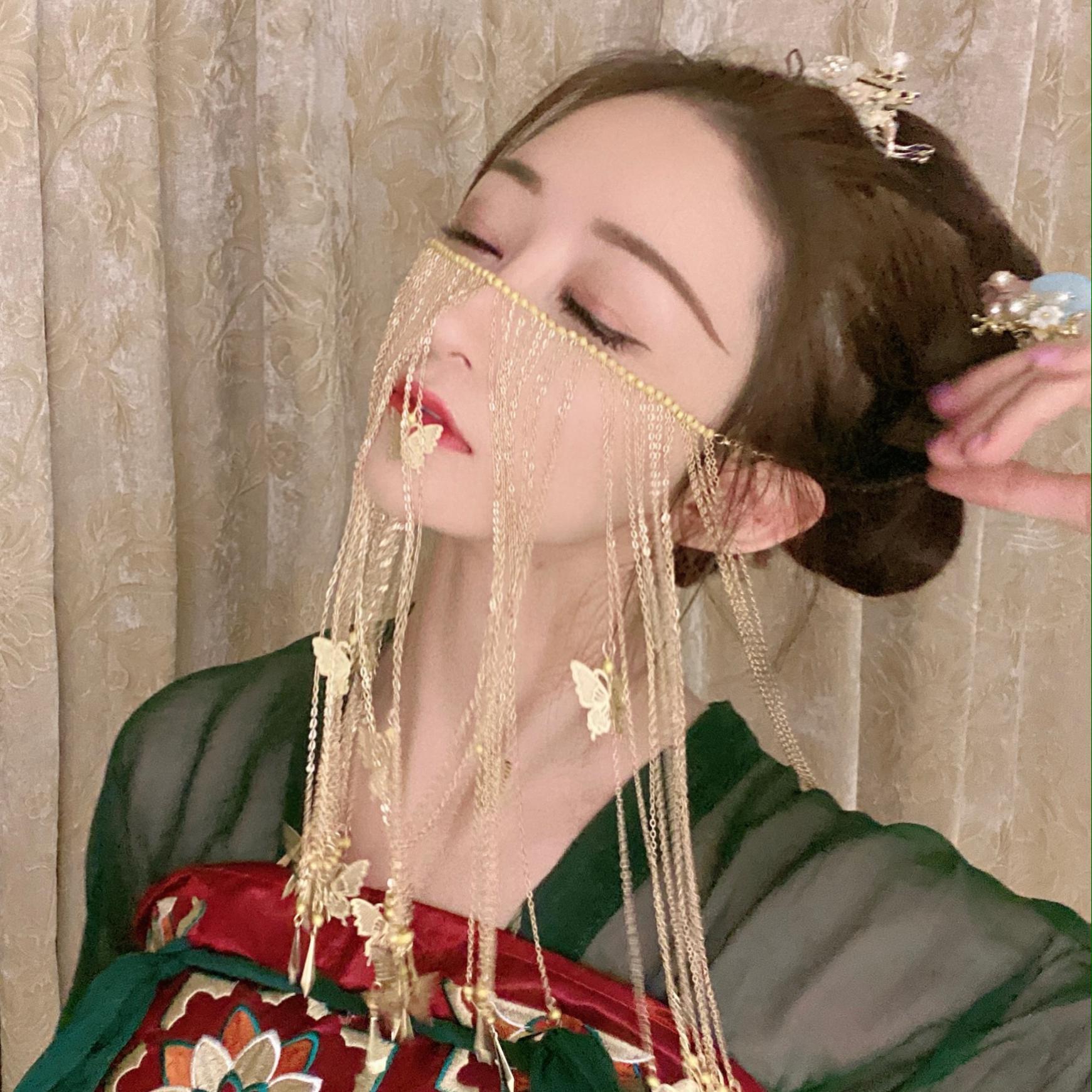 《青城山下白素贞》古筝版封面