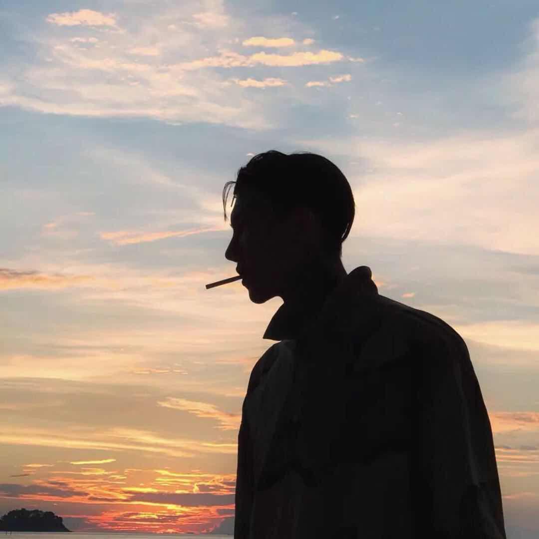 没有人不比我快乐封面