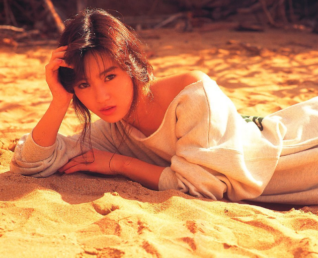 酒井法子
