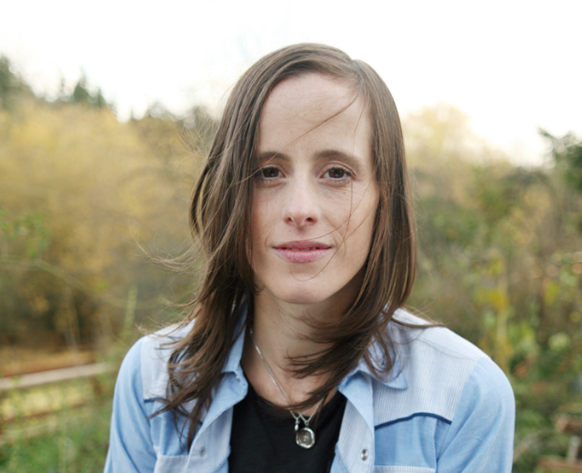 Sera Cahoone