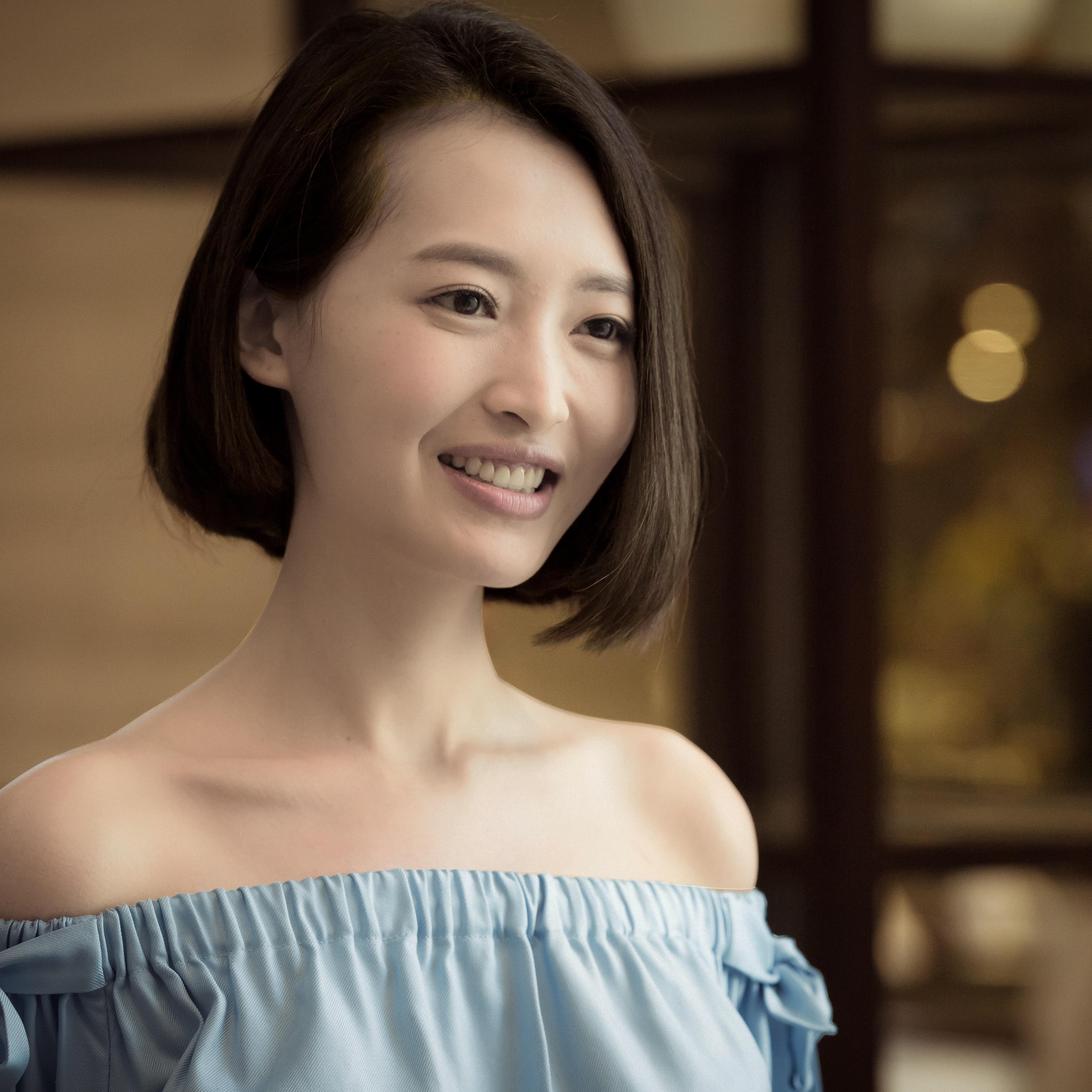 生成外链播放器梦幻佳期《梦幻佳期》电影主题曲歌手：杨菲洋所属专辑：