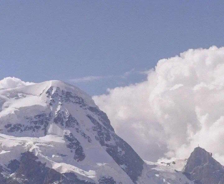 王小浅