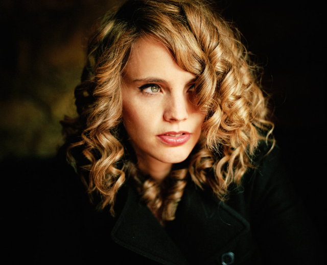Anna Calvi